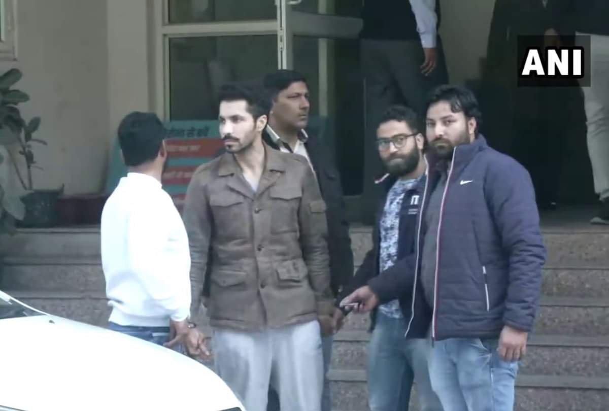 lal quila violence big revealing Deep Sidhu stayed 75 minutes at Red Fort delhi violence