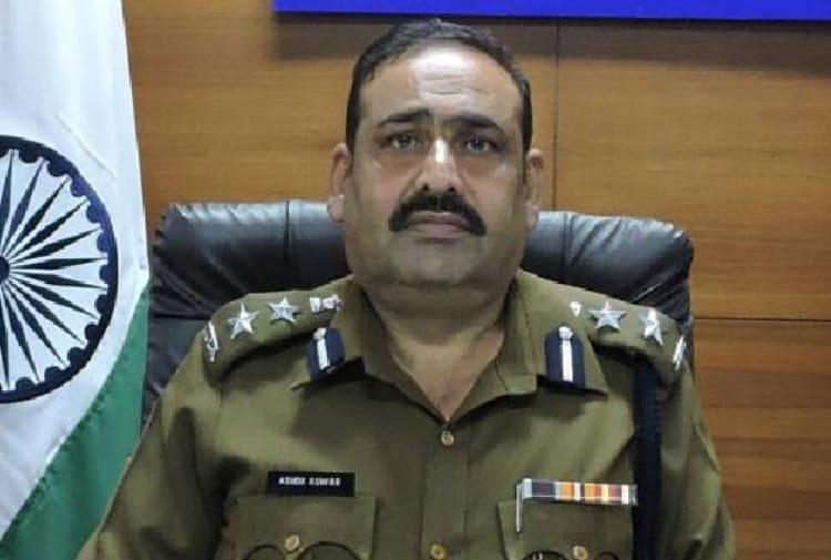 Haryana govt suspended to DIG Ashok Kumar