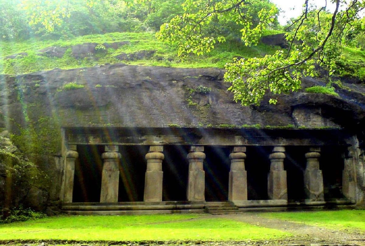 Elephanta Caves to visit UNESCO World Heritage site
