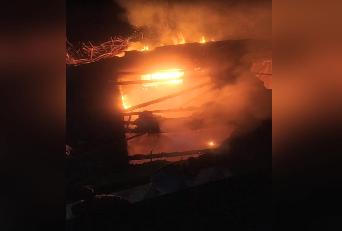 fire in a factory in sonipat two workers dead
