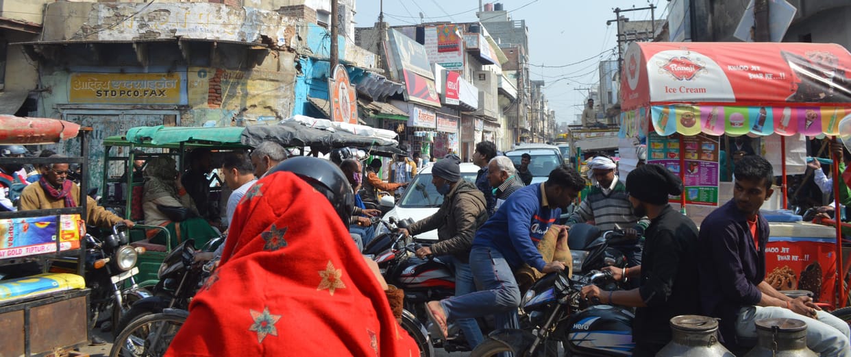 road jam due to overbridge construction