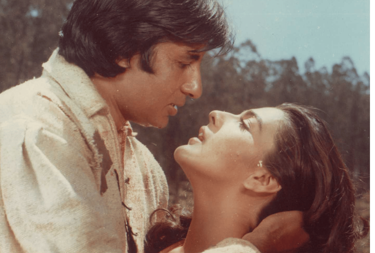 Happy Birthday Amrita Singh: Her 5 best performances