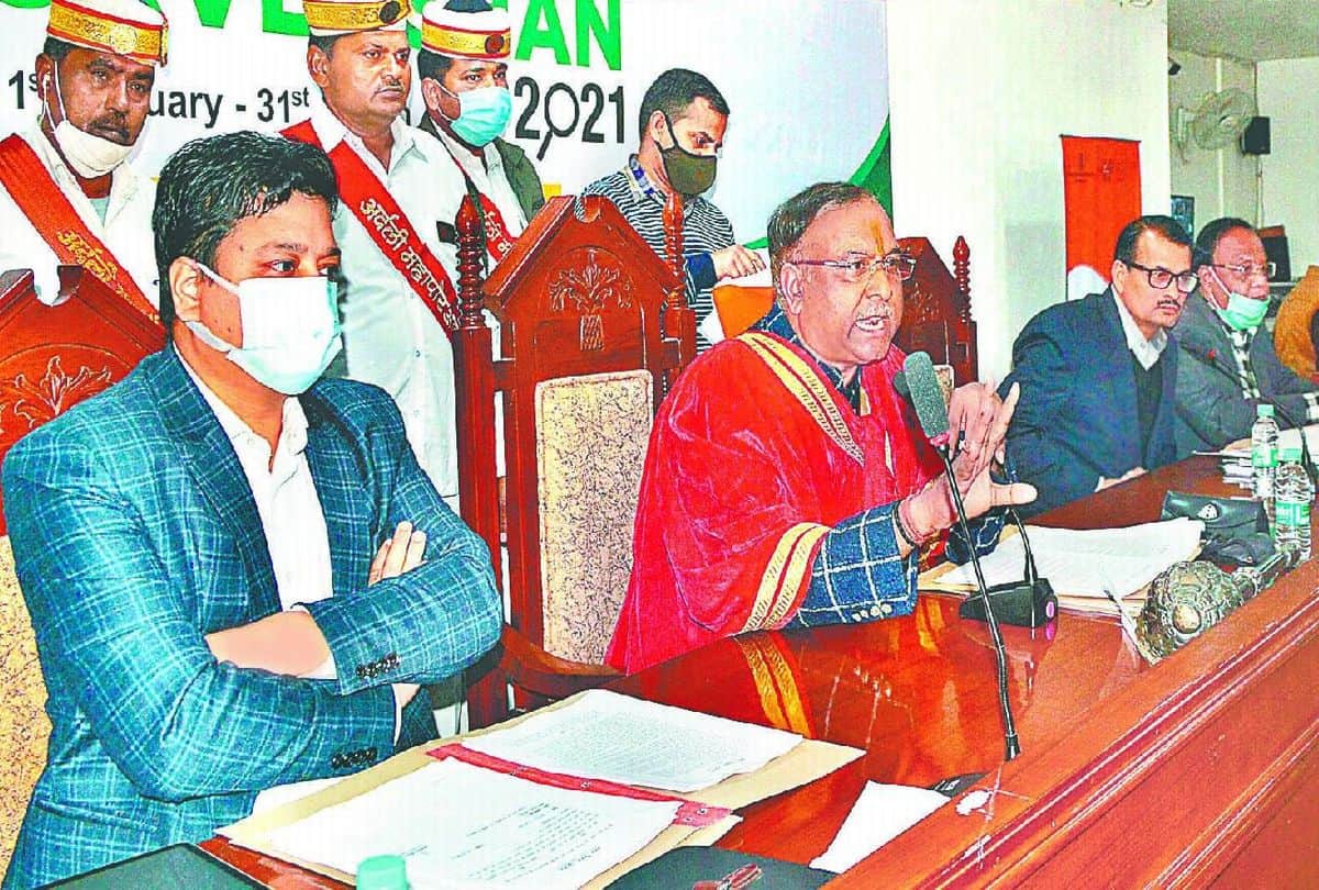 Mayor Naveen Jain Phone Call And Sadan Postpond