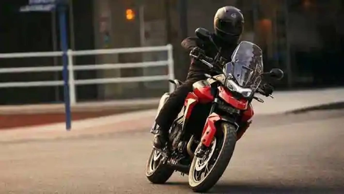 triumph tiger 850 sport launched in india triumph tiger 850 sport price india triumph tiger 850 sport 2021 specs triumph motorcycles models adventure bike triumph