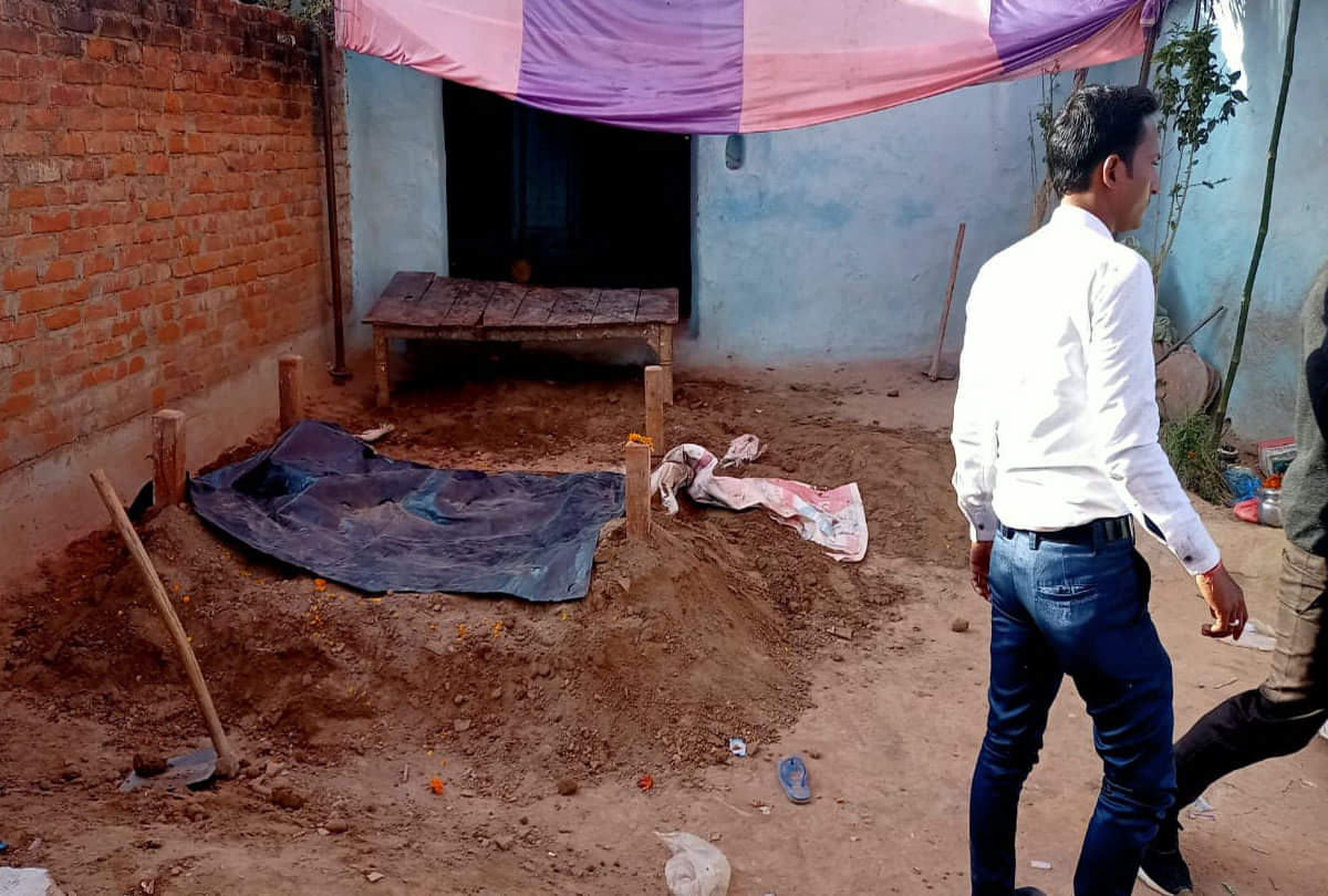 Woman tantric took samadhi in ghatampur up