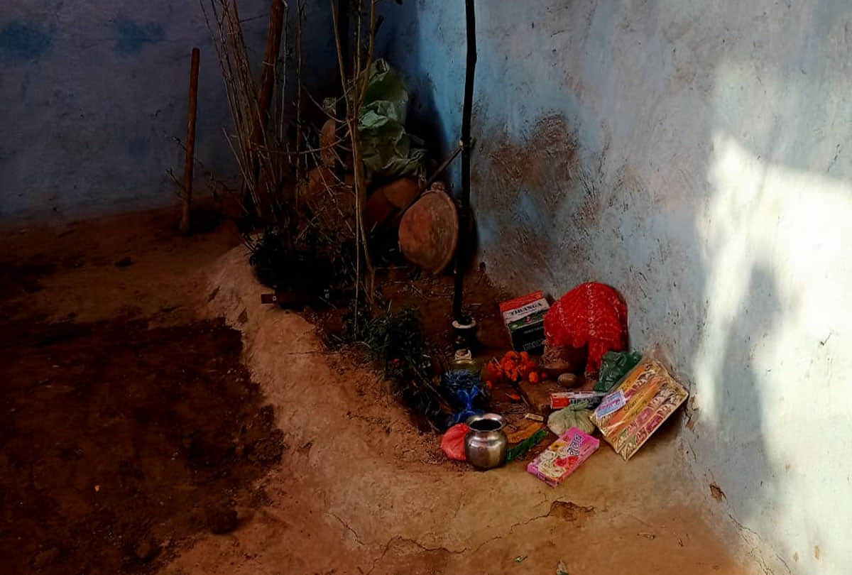 Woman tantric took samadhi in ghatampur up