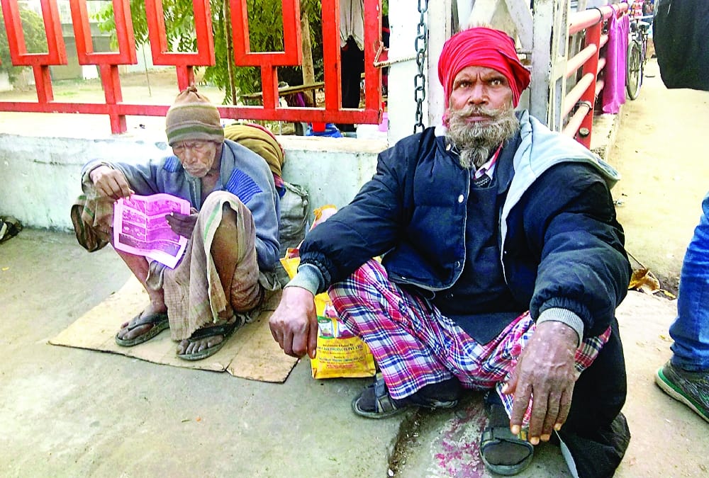 Special story on the world of beggars and their training.