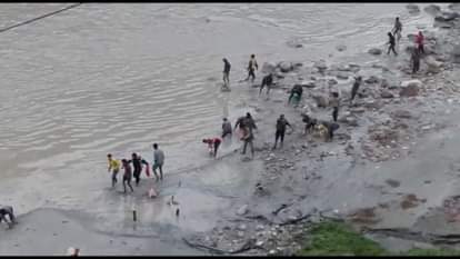 Uttarakhand Glacier Burst Chamoli News: floods spoiled ecosystem of Alaknanda, millions of fish died