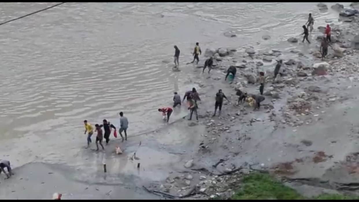 Uttarakhand Chamoli Glacier Burst news : Due to this reason fish found in Dead Dhauliganga, Rishi Ganga, Alaknanda