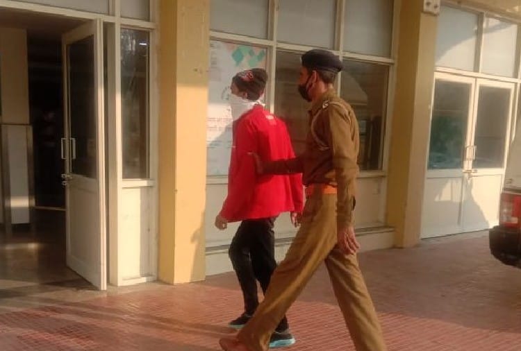 Health department raid at Illegal Drug de-addiction center in Panipat