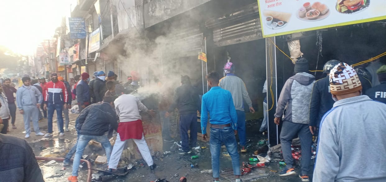 Fire in sweet shop, goods worth lakhs ashes