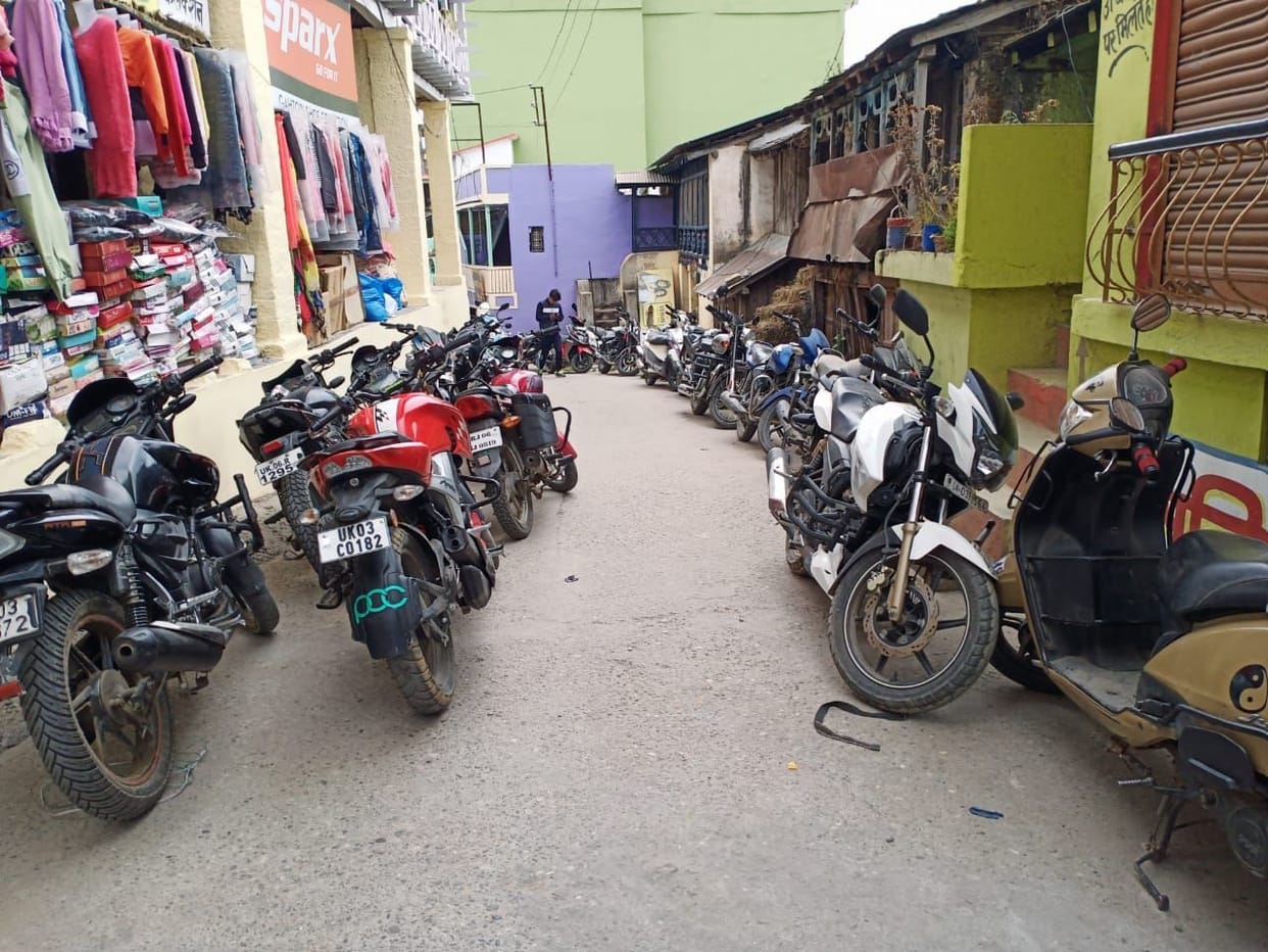 Traffic Jam by No Parking in Lohaghat