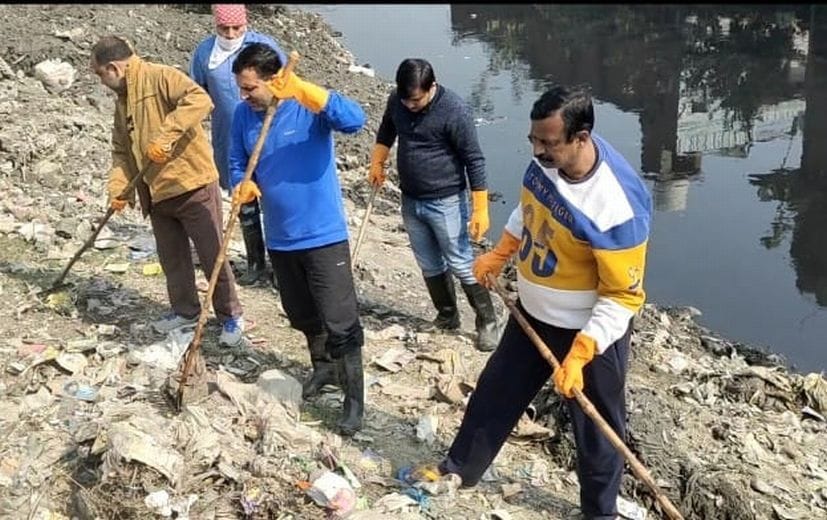 Congress Cleaned the Kalyani river