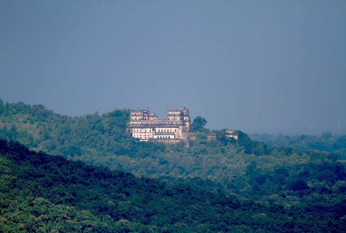 tourist guide best adventure places in india