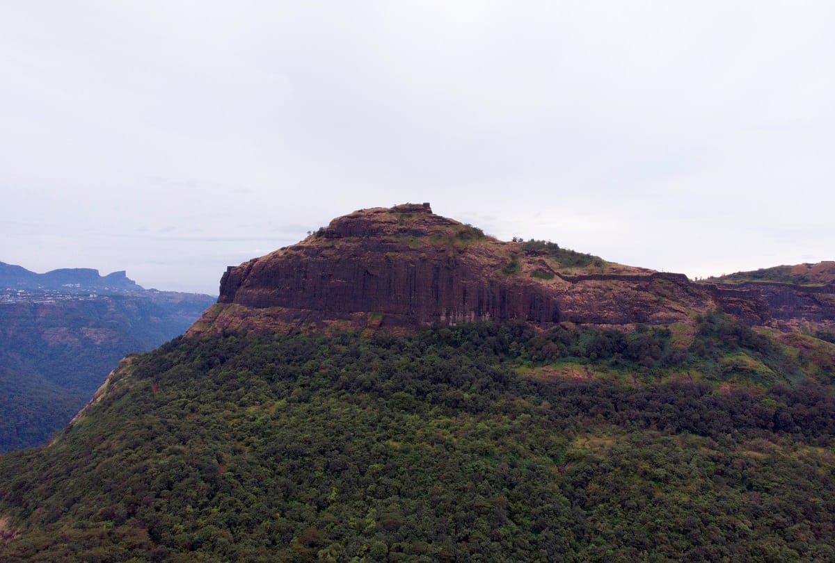 tourist guide best adventure places in india