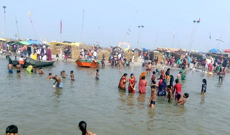 Devotees take a dip in the confluence of faith