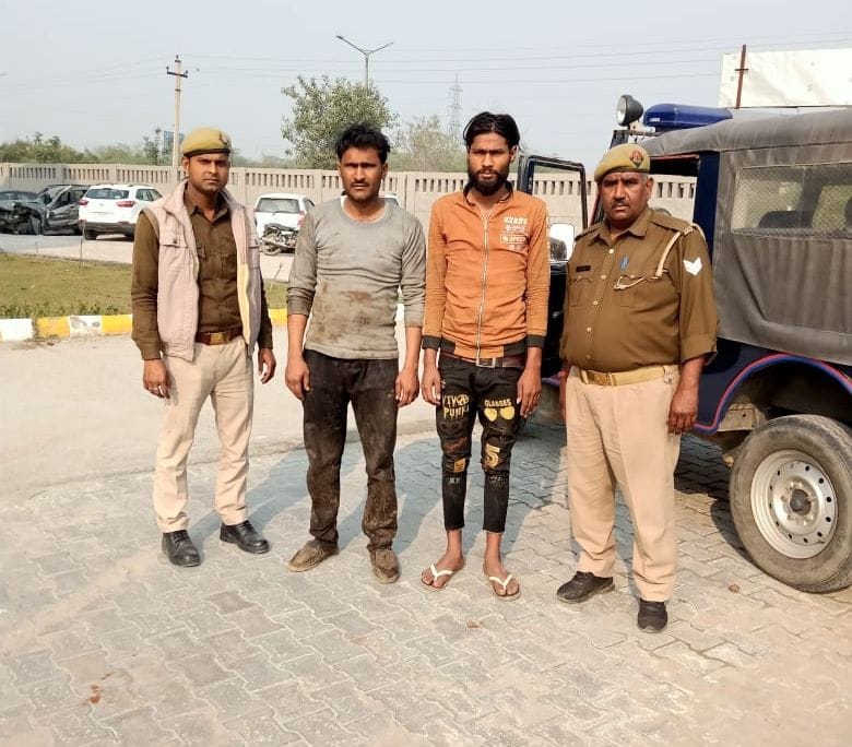 Uproar on Eastern Peripheral Expressway over animal cruelty, two arrested