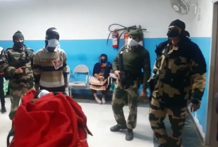 BSF shot smuggler at Border in Amritsar of Punjab 