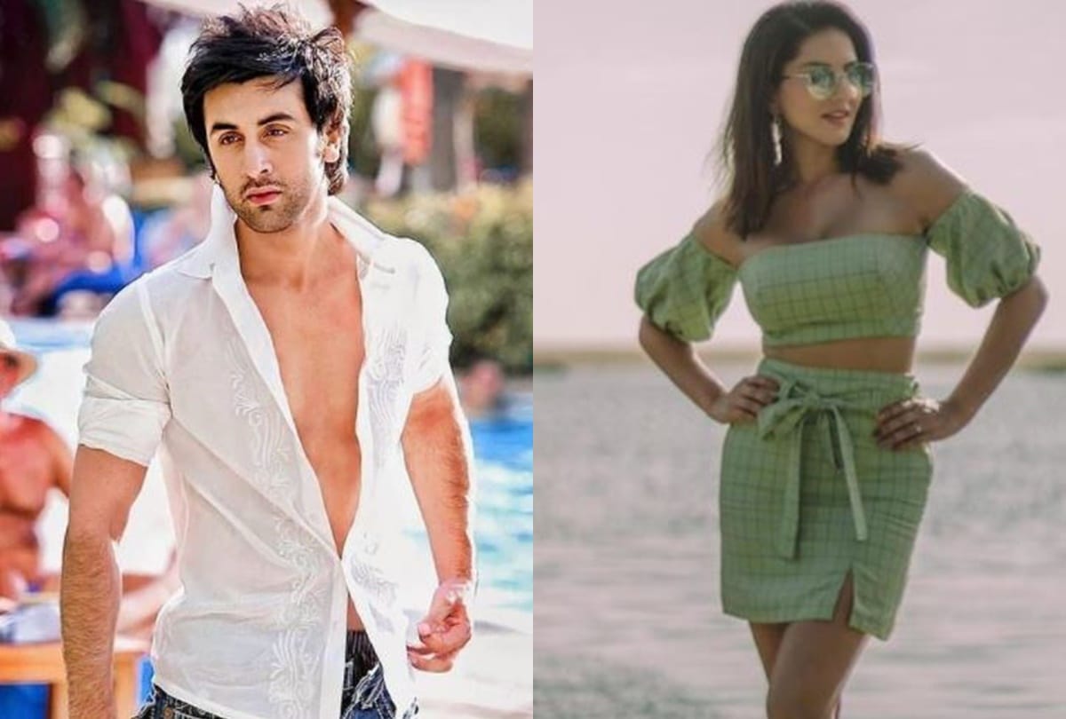 Times where actors struggled in filming bold scenes