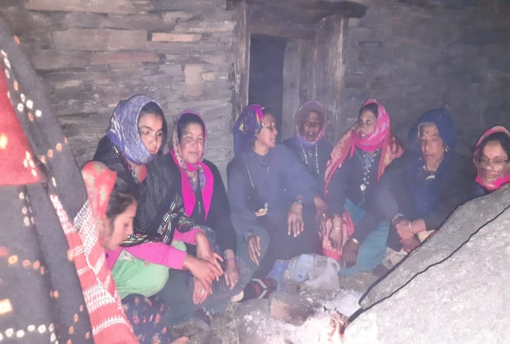 Uttarakhand Chamoli glacier burst news: 360 Families of 13 villages Stuck in niti valley