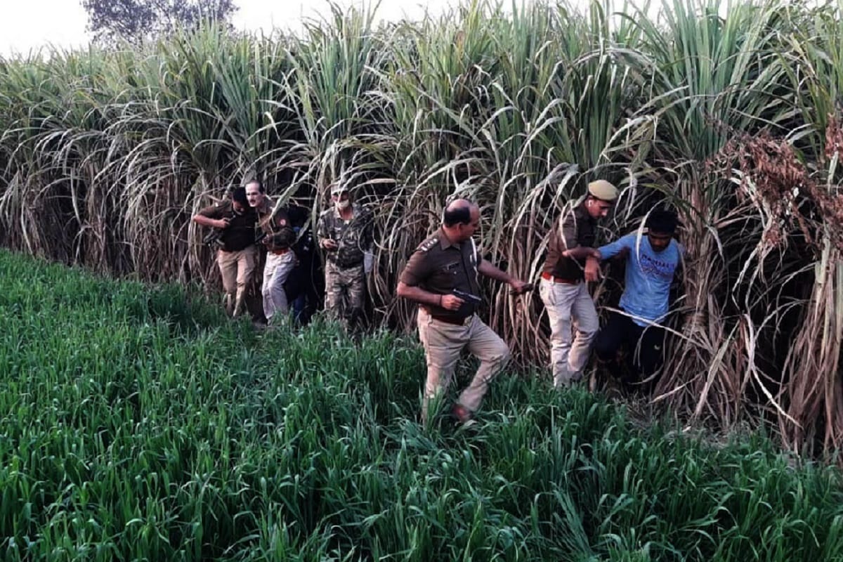 Three crooks have injured in police encounter at Baghpat of Uttar Pradesh and see photos