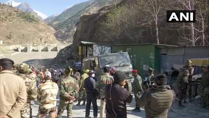 Uttarakhand Chamoli Glacier news : alaknanda river level increased during rescue operation, watch photos