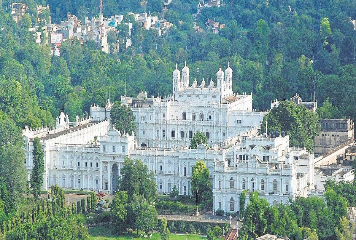 Jyotiraditya Scindia royal mansion Jai Vilas palace worth