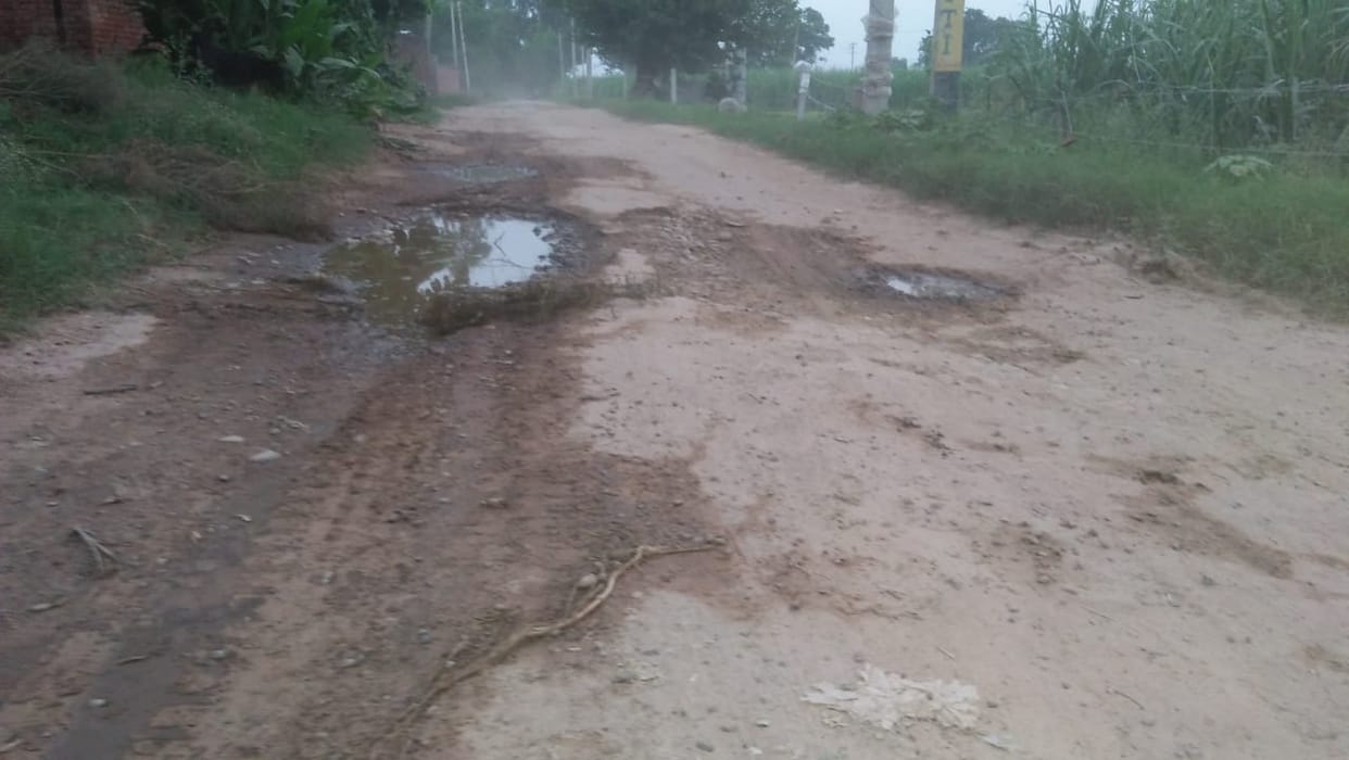 Construction of 20 roads cleared in the district