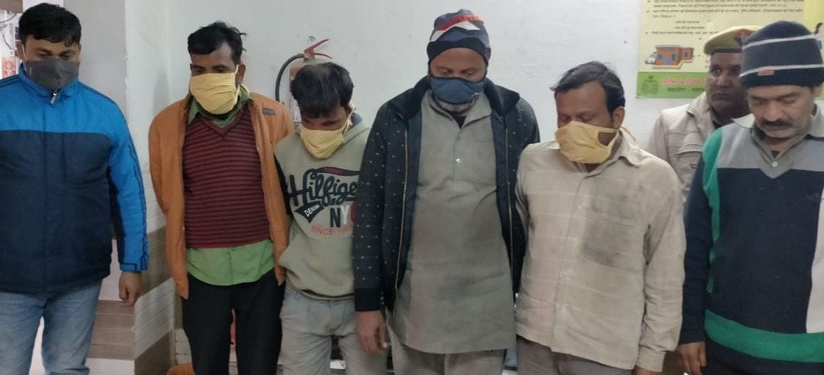 Six arrested including constable in stealing truck