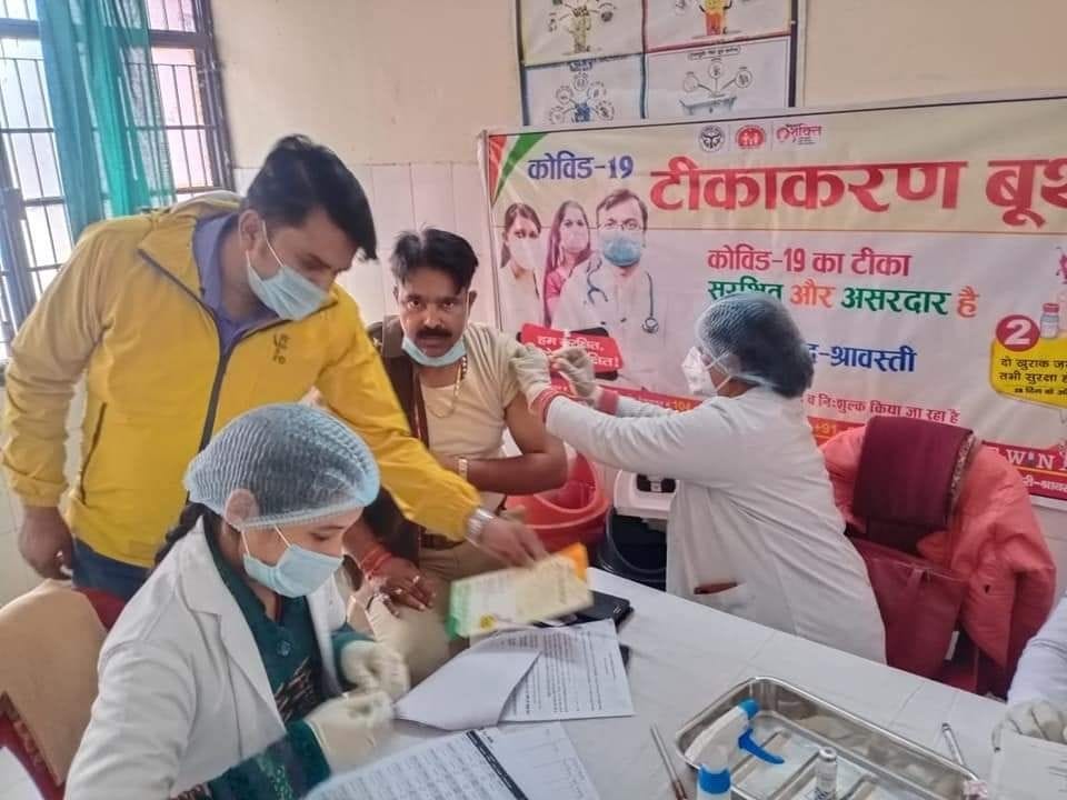 Front line personnel gets vaccinated at four centers