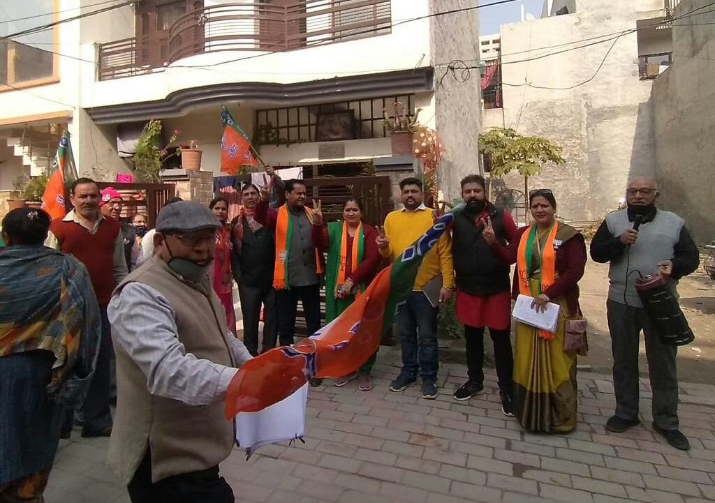 Zirakpur Municipal Election : Political parties pouring power to woo voters