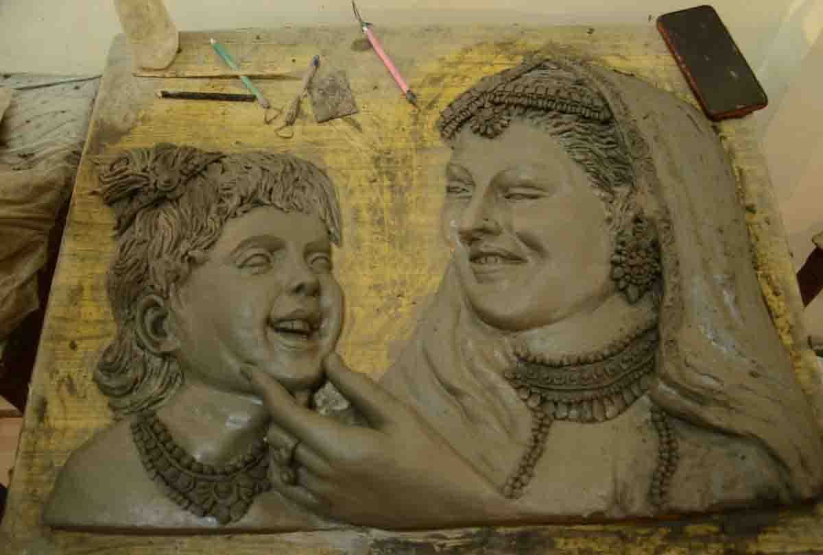 CM will inaugurate exhibition of sculptures made by students of Kanpur University in Mathura