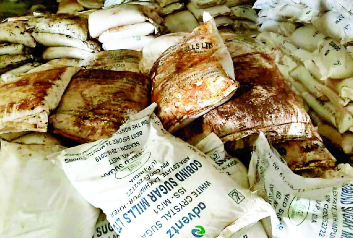 3 crore Chinese seas kept in warehouse without license, there was stench
