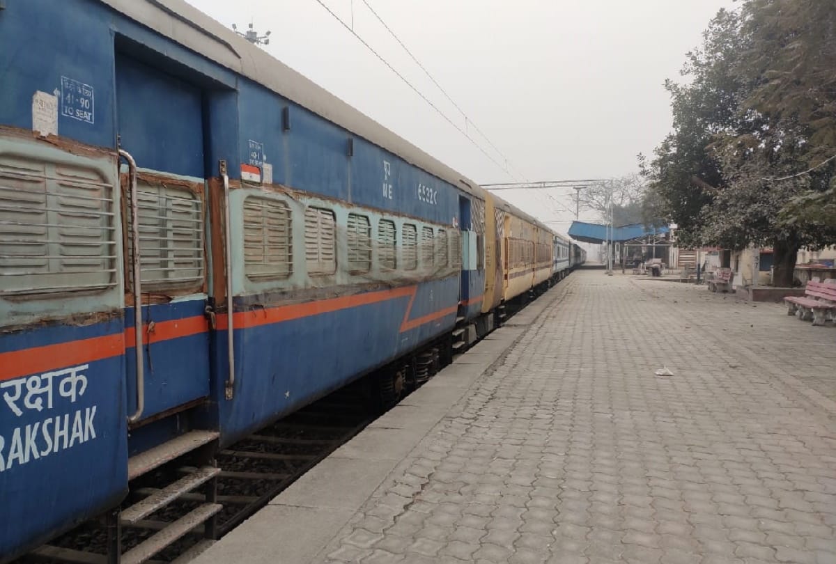 Gorakhpur Panvel Express will run from time to time