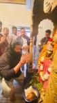 घोरावल शिवद्वार में उमा माहेश्वर का दर्शन करते रेसलर रिंकू सिंह राजपूत