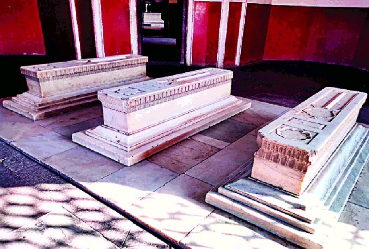 Delhi news: Claim to find Dara Shikoh grave from Alamgirnama