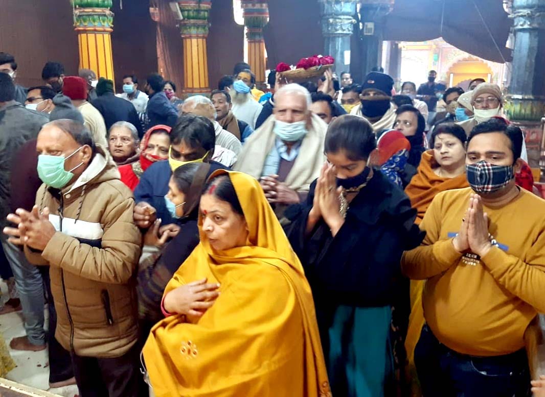 Devotees saw the adorable on Mouni Amavasya