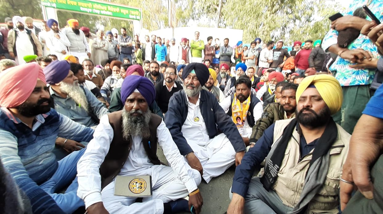 Congress and Akali workers clashed in Kotkapura, Faridkot