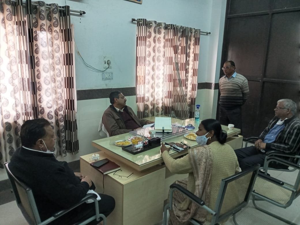 Hathras: The problem of pushing in roadways buses will end by March