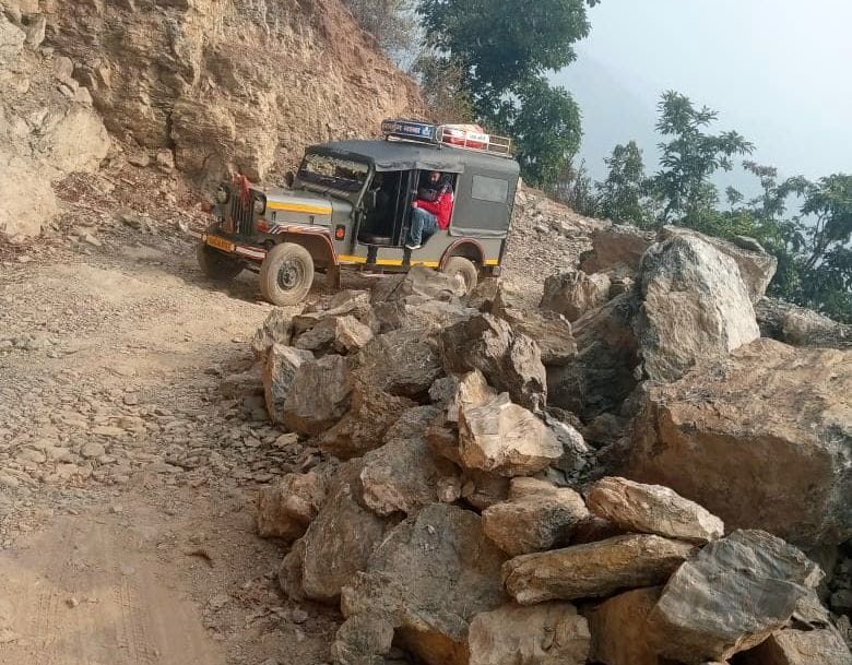 Road Cutting in Pithauragarh