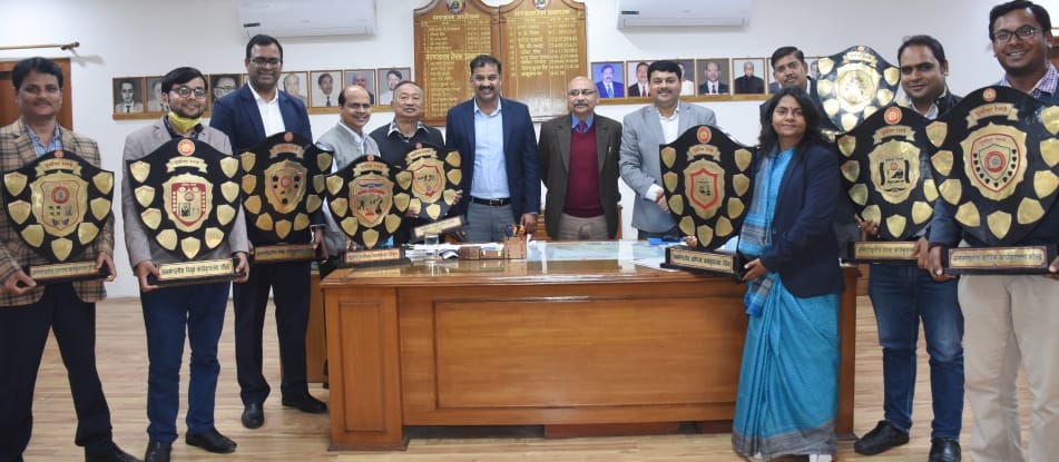 Bareilly City Railway Station received the best clean station in B-category