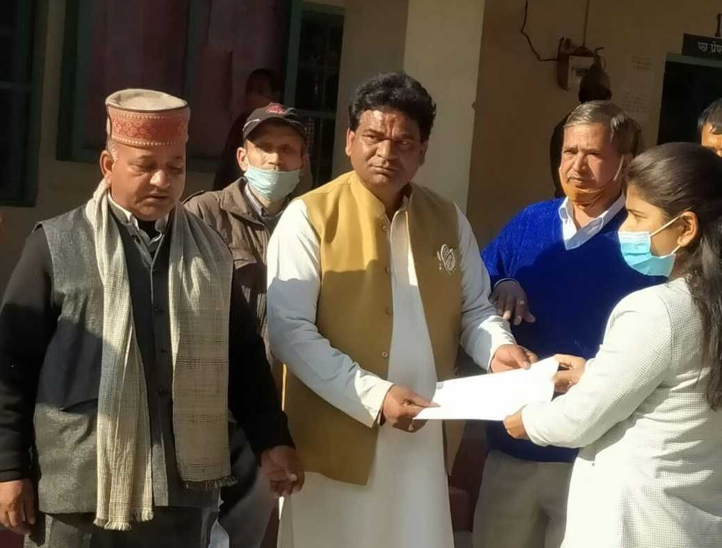 Demand for financial assistance to fire victims