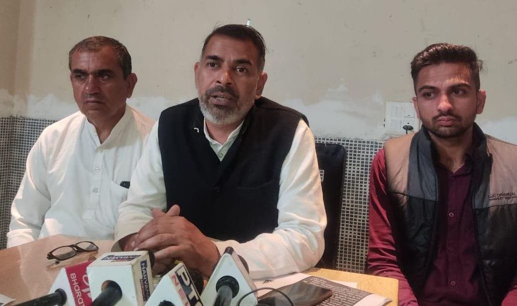 Kisan Mahapanchayat at 18