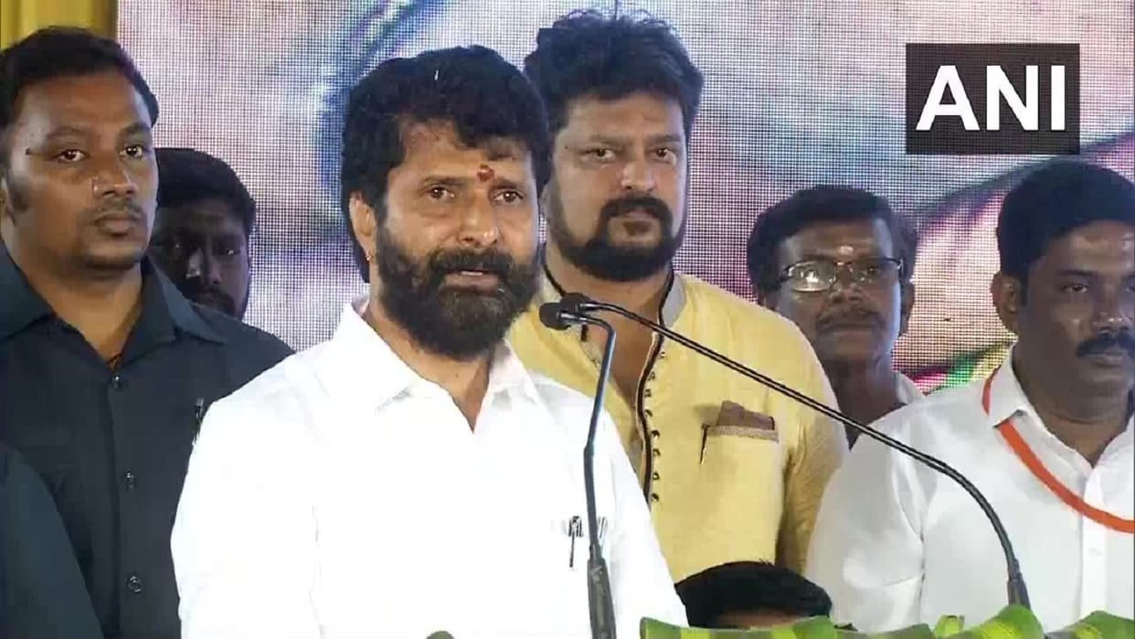 Tamil Nadu: Congress leader Karate Thiagarajan joined the BJP in Chennai today