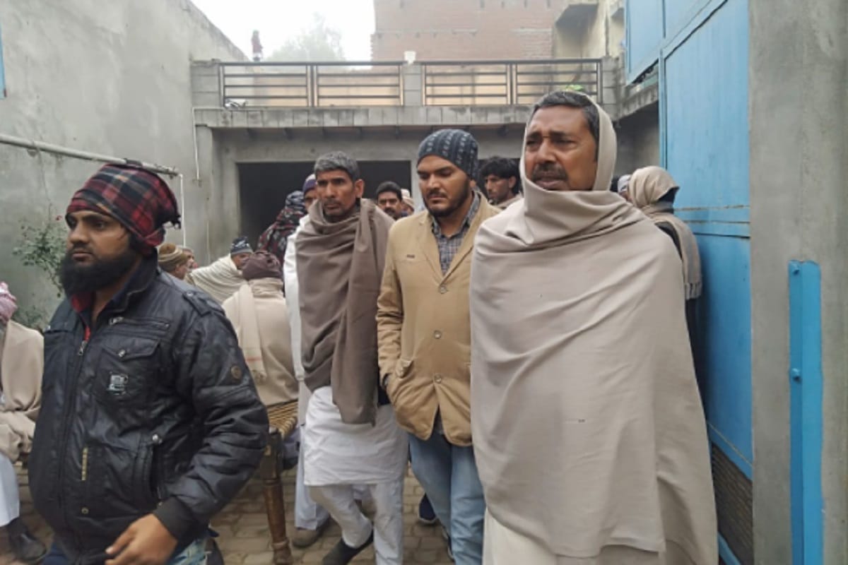 The nephew of the former Pradhan was murdered in a village of Muzaffarnagar and see photos