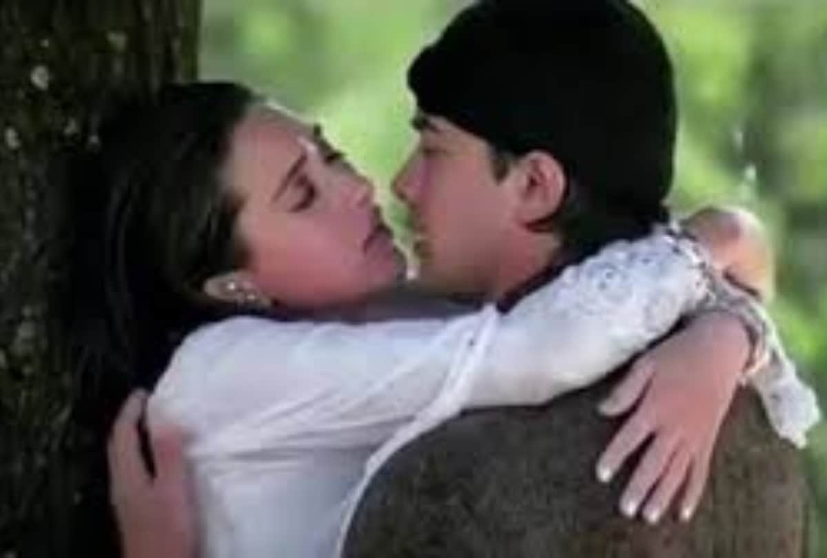 Kiss Day special: How Karishma Kapoor struggled during the shoot of the controversial kiss of Raja Hindustani