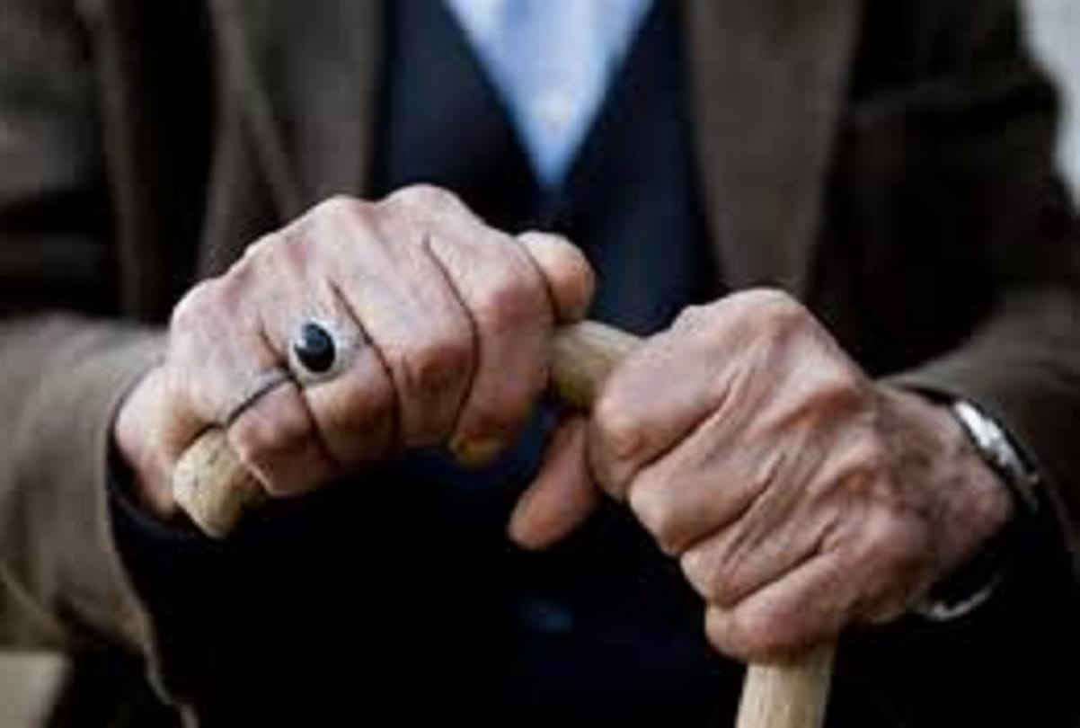 Latur District Council cuts 30 percent of salaries of seven employees who do not take care of parents