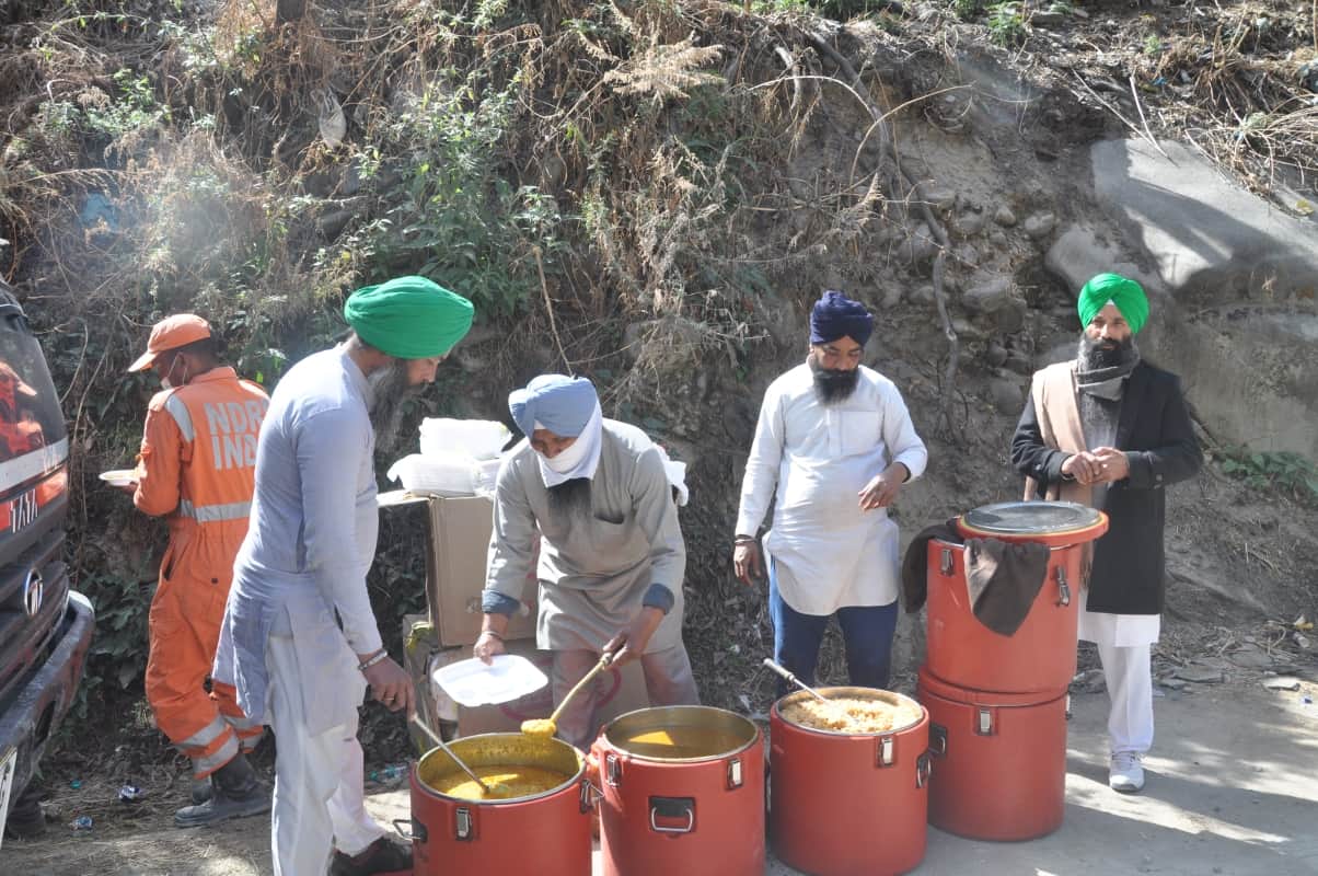 Uttarakhand Chamoli News : people organise langar for disaster affected areas
