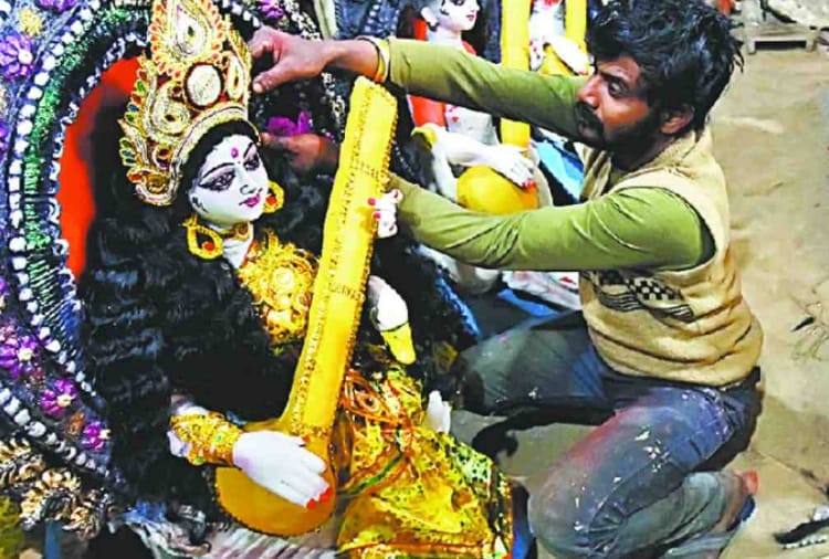 Chandigarh : Sculptors got work in Vasant Panchami 