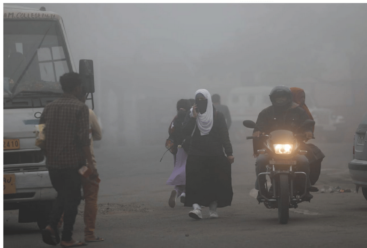 Jammu and Kashmir: dense fog in the morning, scorching sun in afternoon